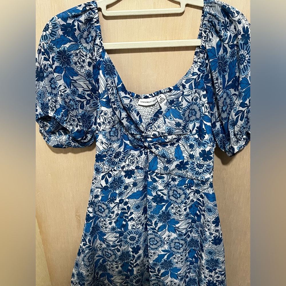Sincerely Jules Blue and White Floral Blouse